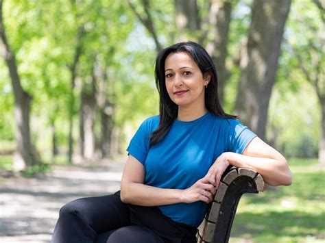 Montreal legislator Ruba Ghazal first to enter Québec solidaire spokeswoman race